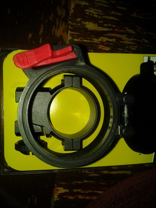 Perfect circle laid over "weaver" scope rings.