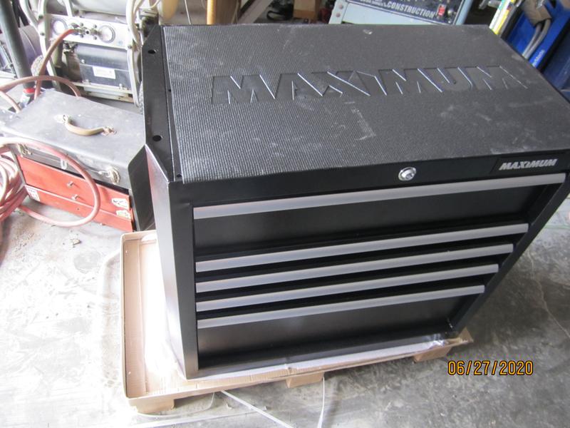 dented-maxmum32toolchest
