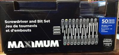 Front of box showing "50 pices" rather than 51