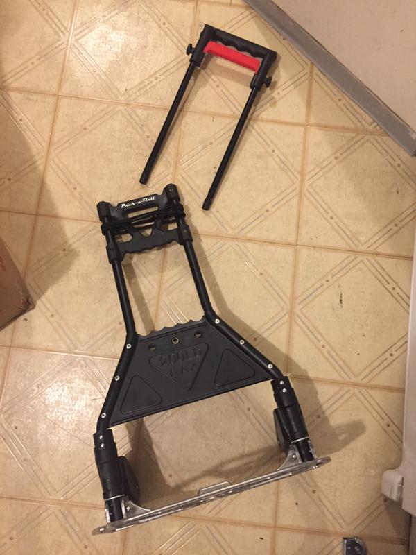 Handle is not strong enough for full loads.