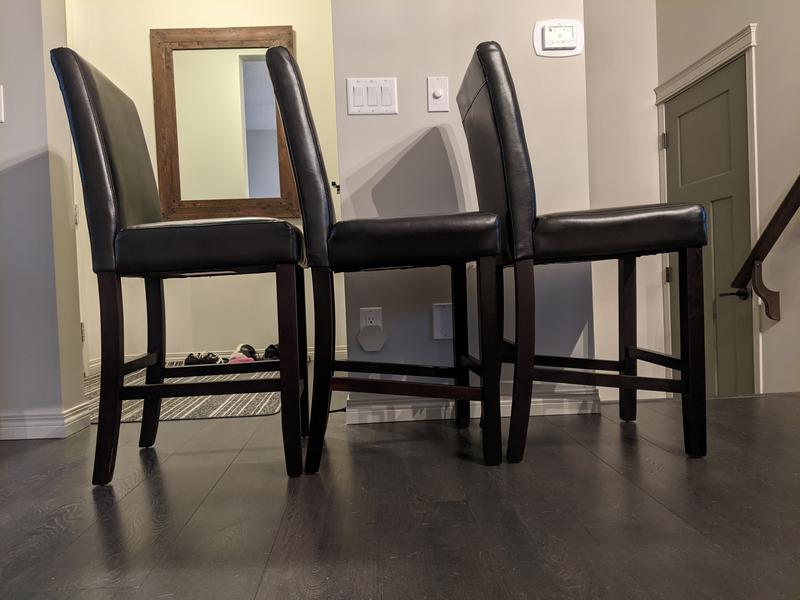 You'll see here 2 stools have the front legs on the wrong side.