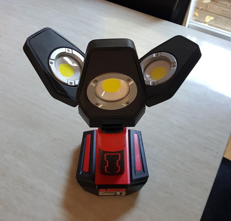 180 light rotation plus 90 degree petal movement