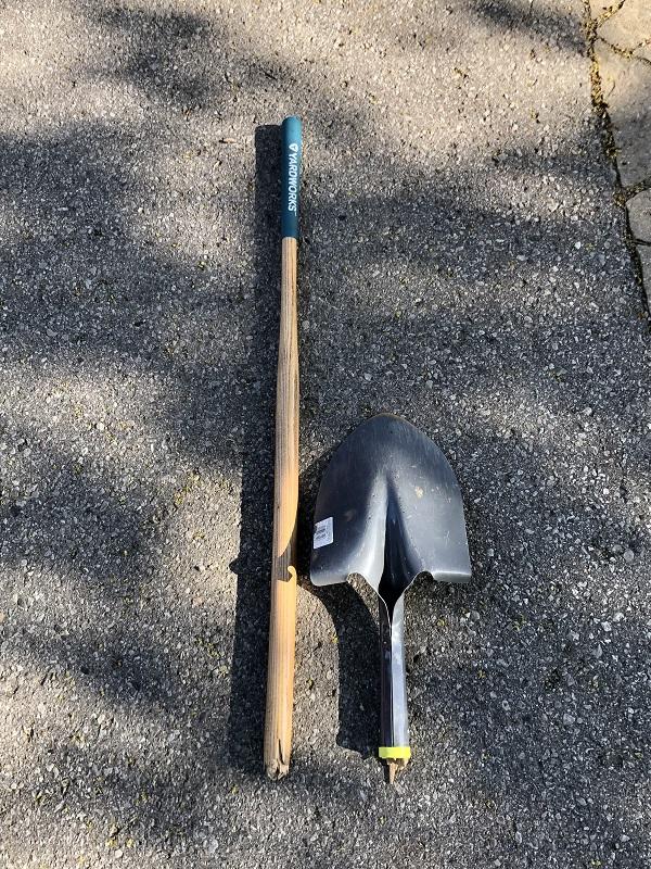 Broken Shovel Shaft