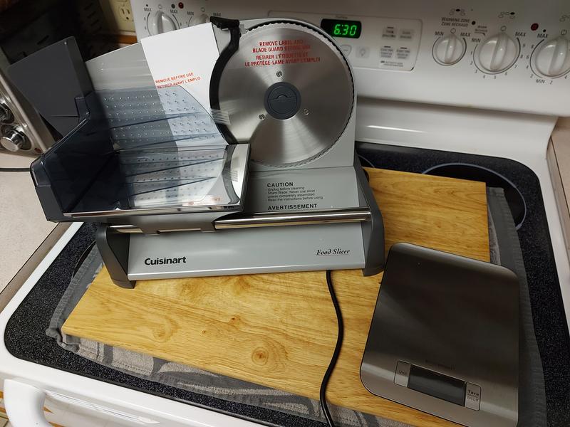 Meat slicer