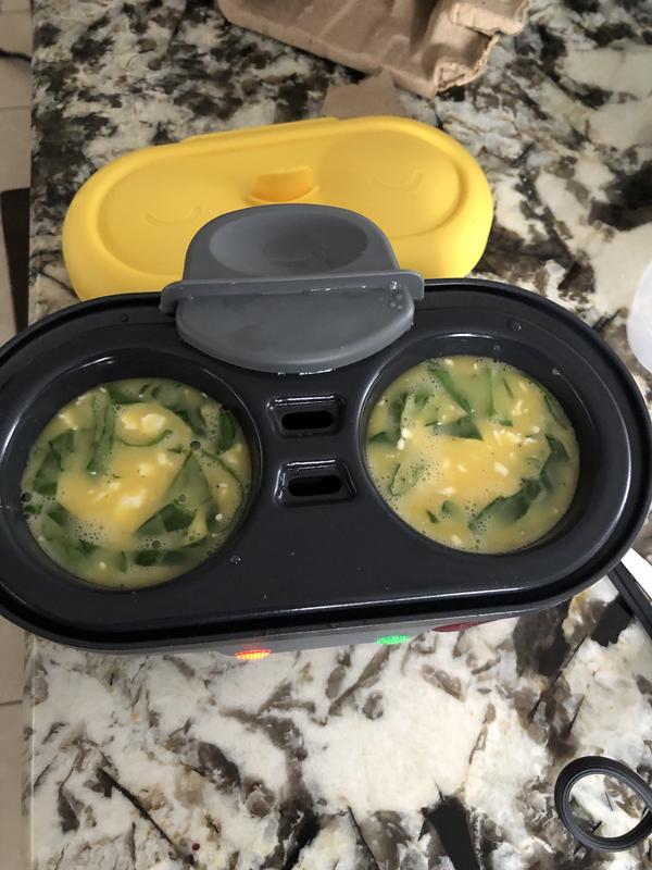 Eggs, cream, mozzarella and spinach