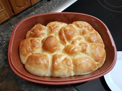 Dinner rolls