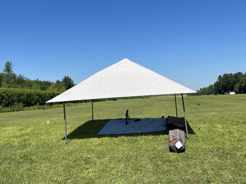 Journee de tir sportif bien protégé du soleil.