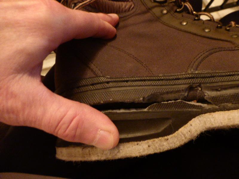 As you can see, boots are like new, absolute garbage.