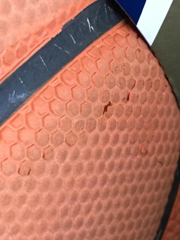 Spalding SGT NeverFlat Hexagrip Basketball, Size 7, Indoor/Outdoor ...