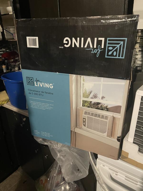 Damaged AC Unit New Out Of Box