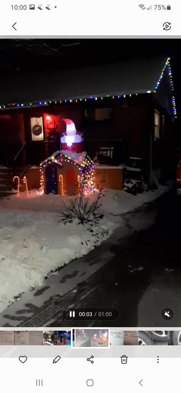 1 set of lights does both gabels and front of house.