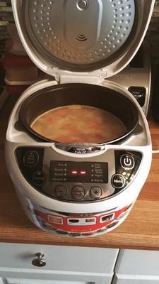 In action making pea soup