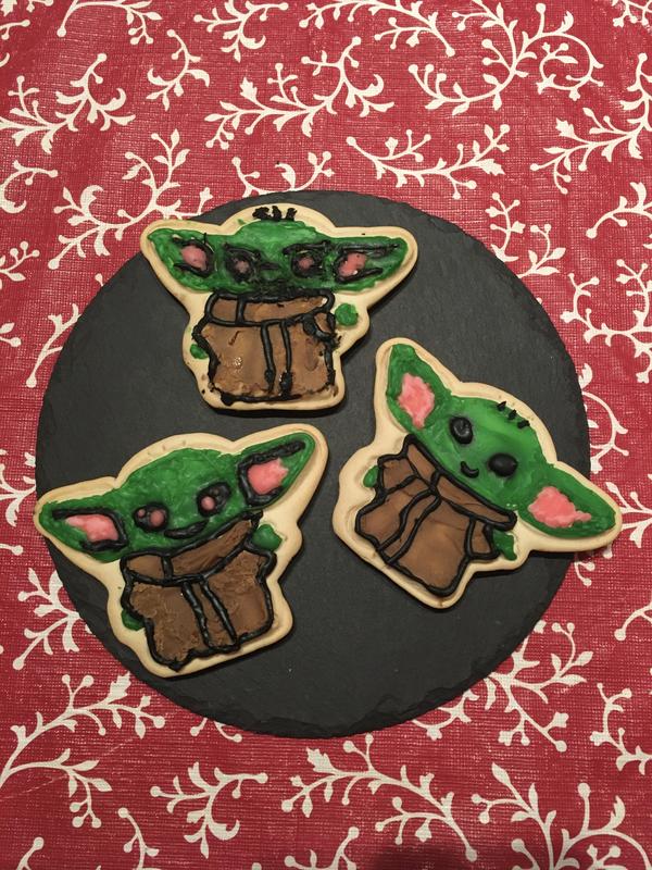 the eyebrows are key