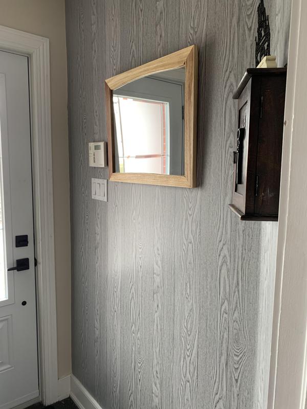 Accent wall - easy to clean entranceway.