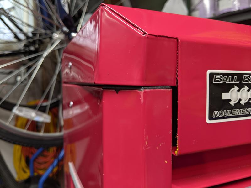 Coin en défaut, une fois "réparé"