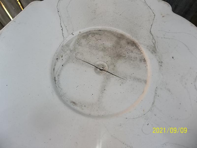 Crack in the bottom.