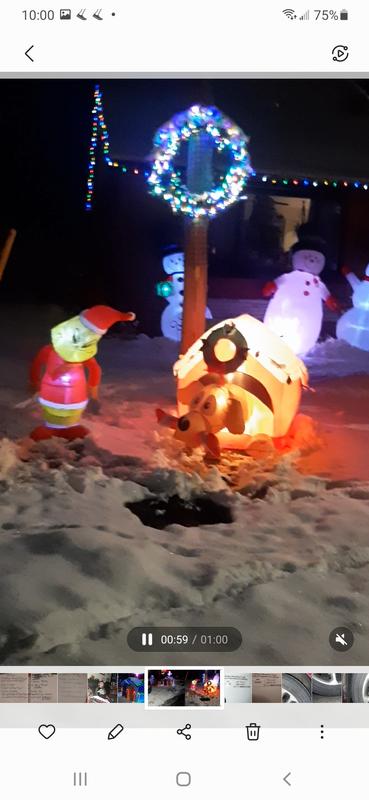 1 set of lights does both gabels and front of house.