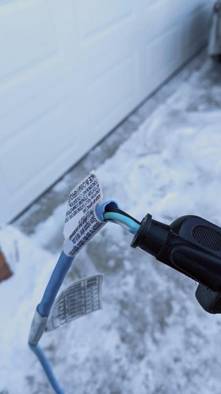 Minimal handling, no stress ... just plugging in the car