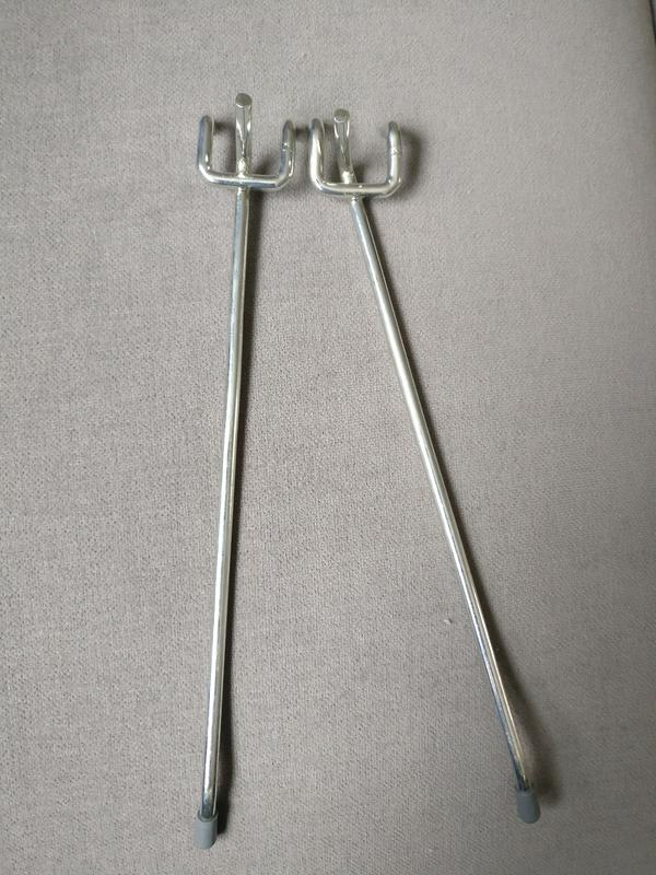 Poorly welded hook