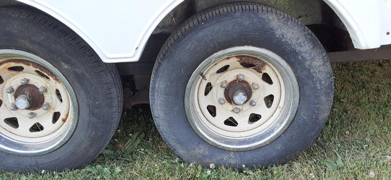 Rebuild motor on 1984 honda, change tires