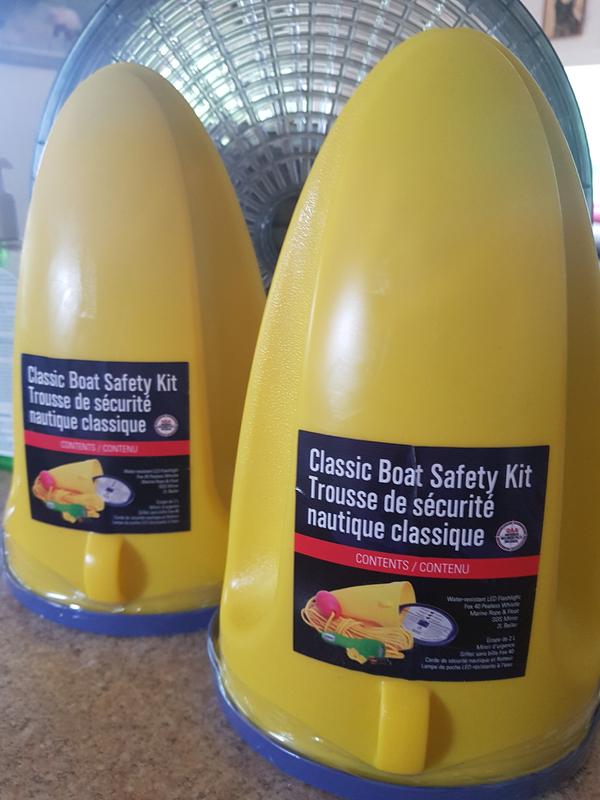 Small boat safety set