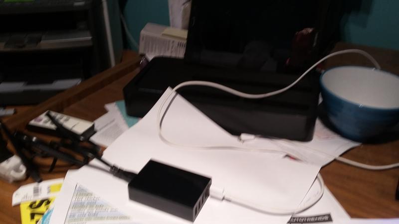 amélioration de l'installation de la borne de recharge pour facilité la connexion des fils.