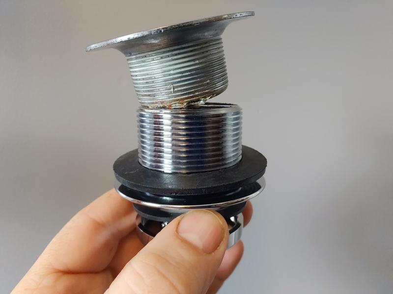 Wrong size .....wrong thread.