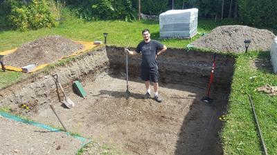 Trou creusé avec cette pelle