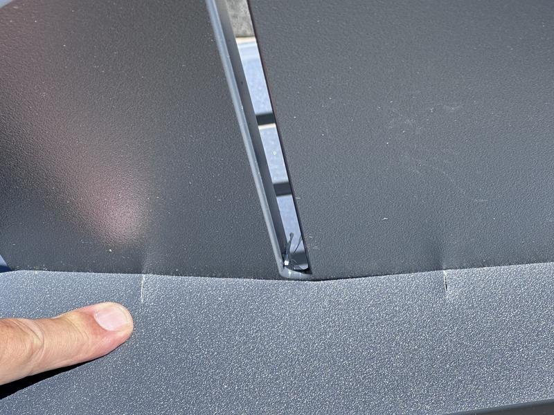 Screw for back support misaligned.