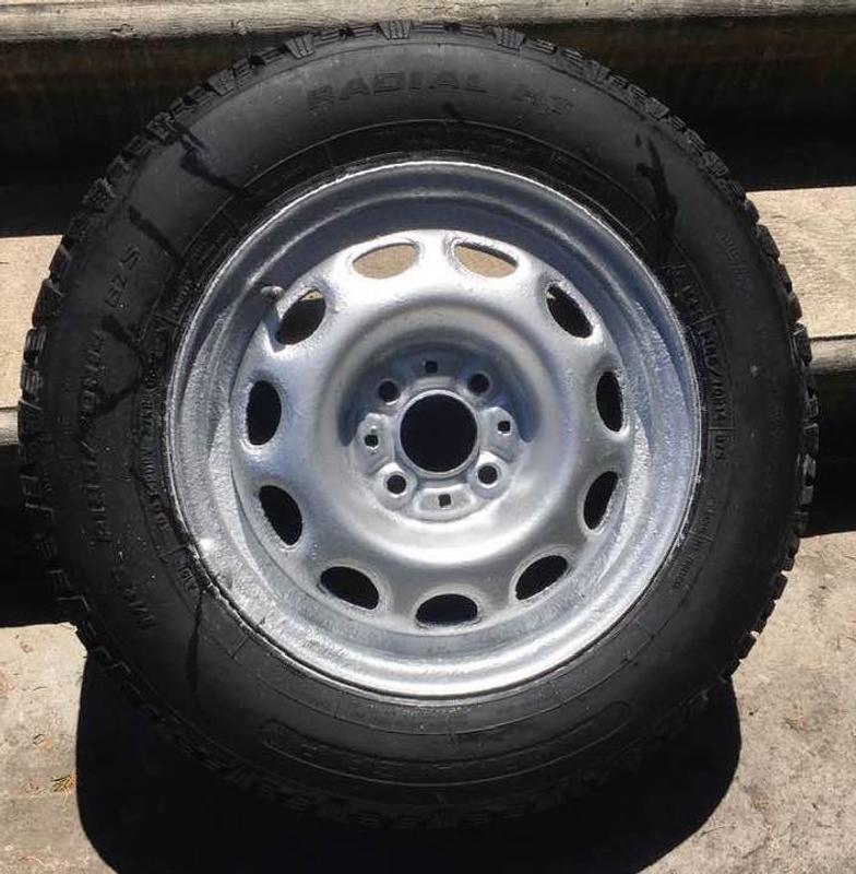 Tremclad Rust Paint, Glossy Aluminum