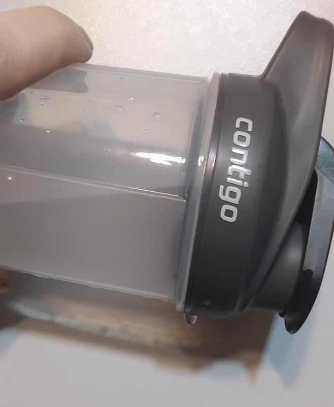 Lid is not watertight