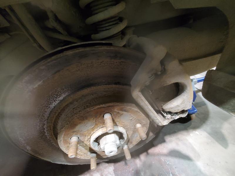 297,000km makes for ugly rotors!