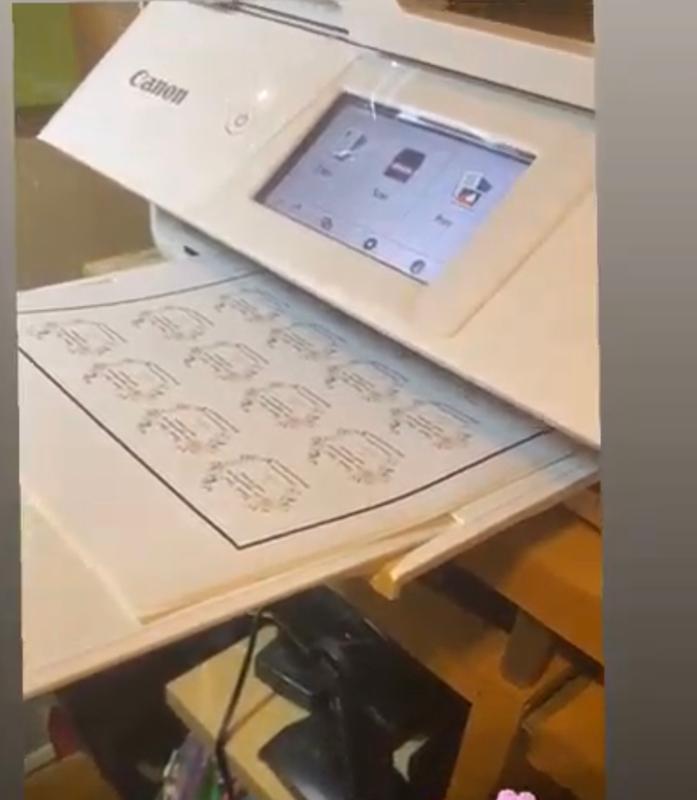 Printer unboxing and using