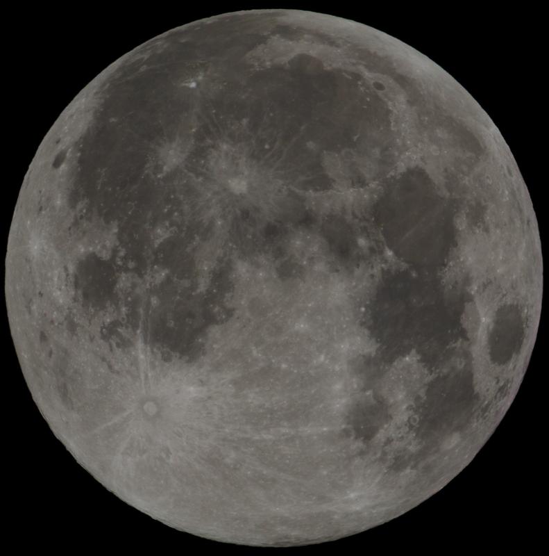 EOS-R body. Saturn at 820 million miles distant and Earth's full Moon