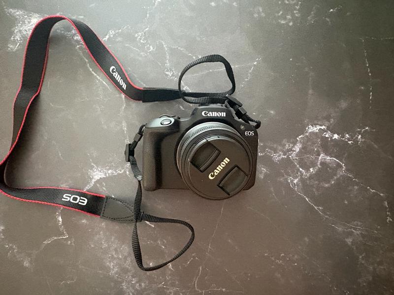 EOS R100 RF-S18-45mm F4.5-6.3 IS STM Lens Kit | Canon Canada Shop