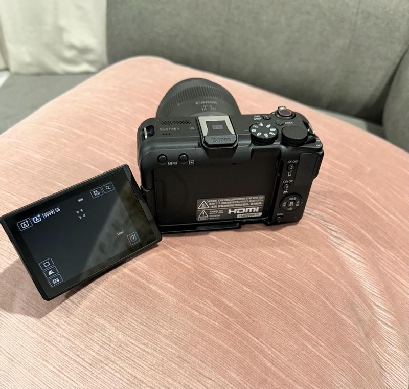EOS R50 V + RF-S14-30mm F4-6.3 IS STM PZ Lens Kit | Canon Canada Shop