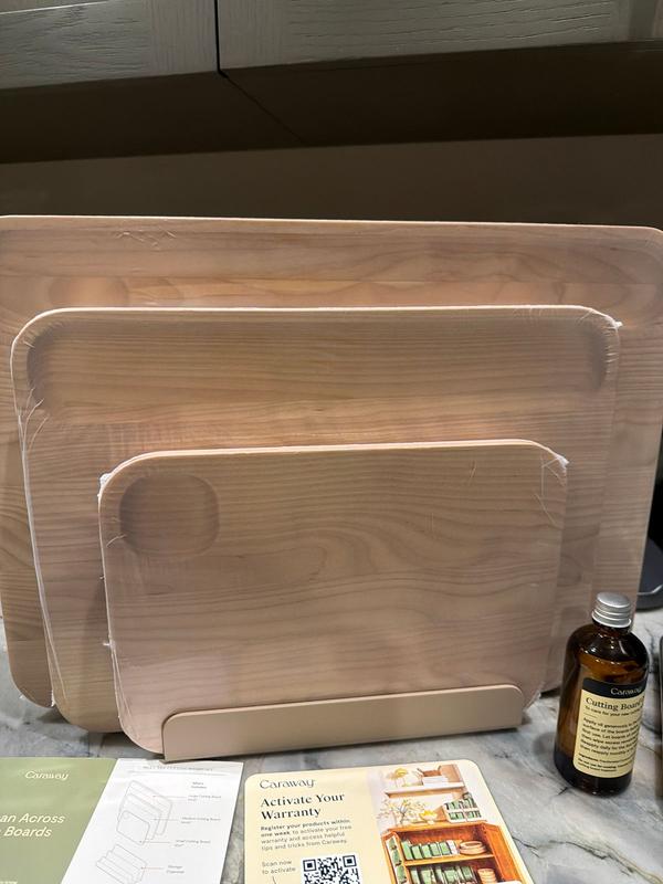 Customer carousel item 11.