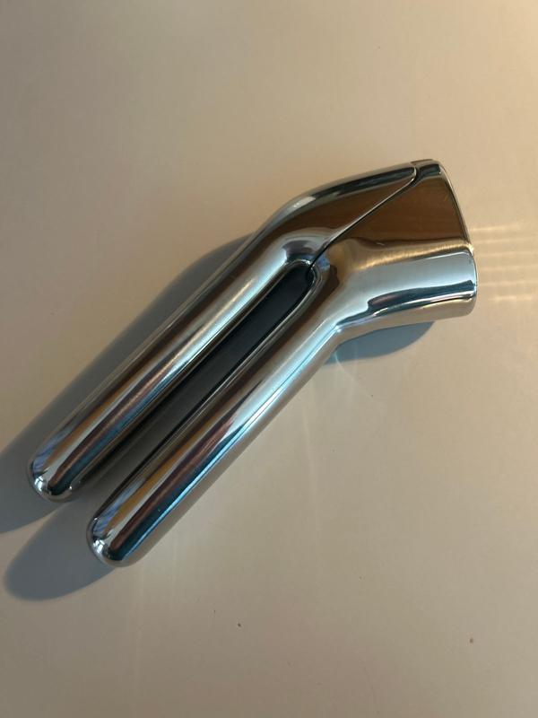 Customer carousel item 1.