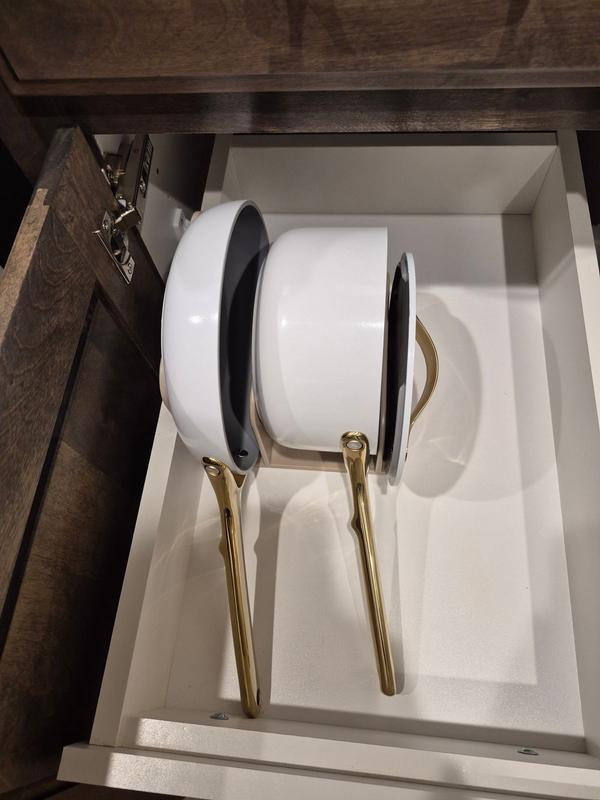 Customer carousel item 9.