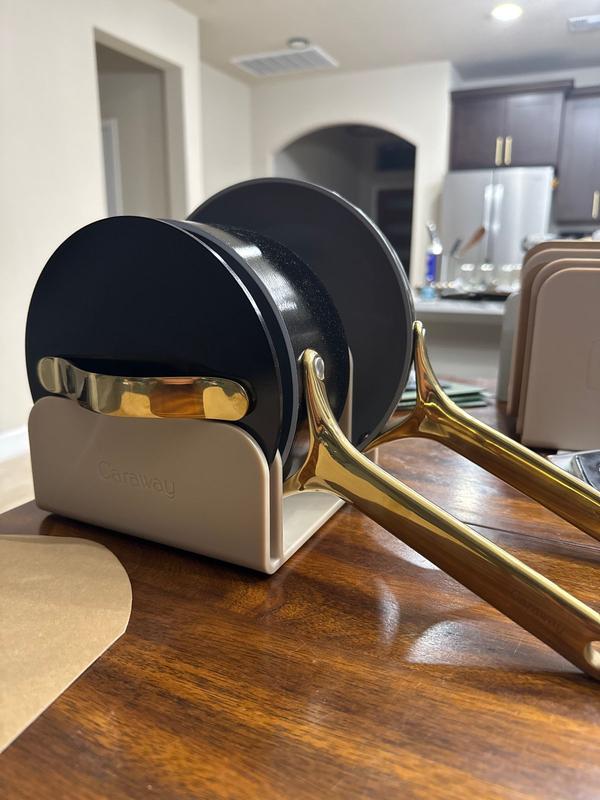 Customer carousel item 6.