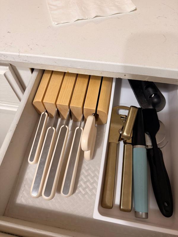 Customer carousel item 3.