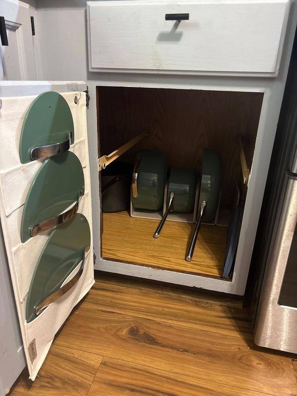 Customer carousel item 11.