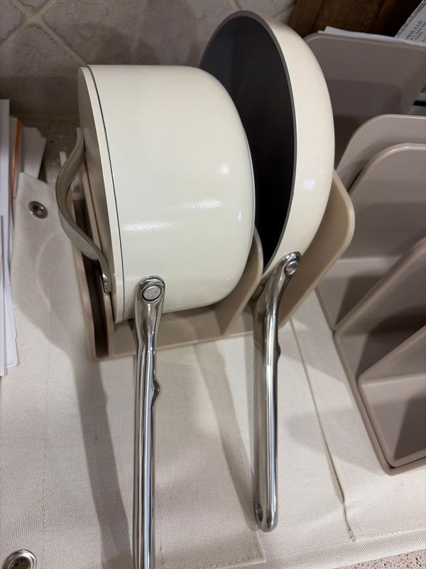 Customer carousel item 6.