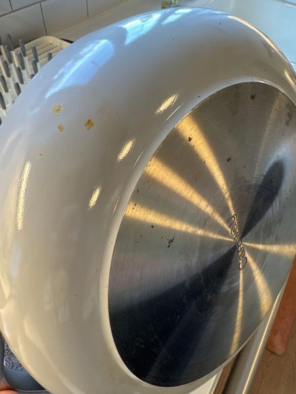 Customer carousel item 12.