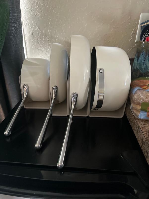 Customer carousel item 3.