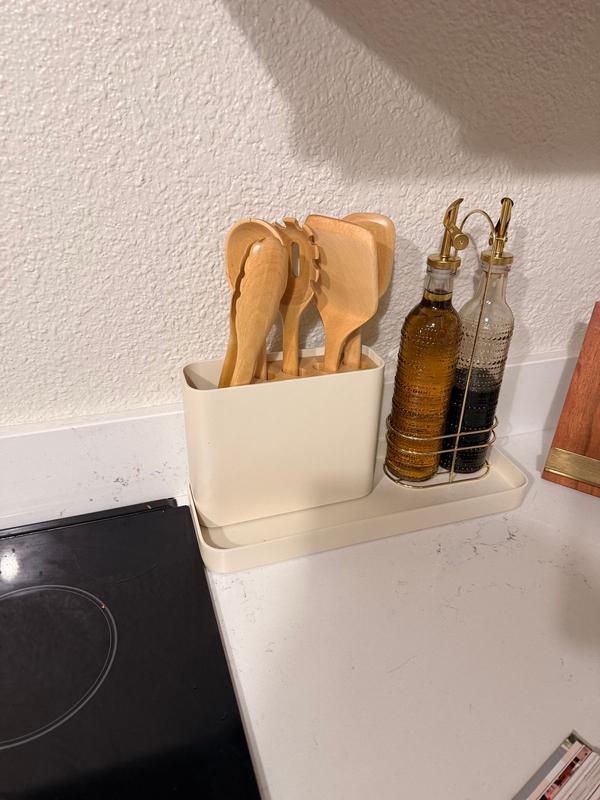 Customer carousel item 4.