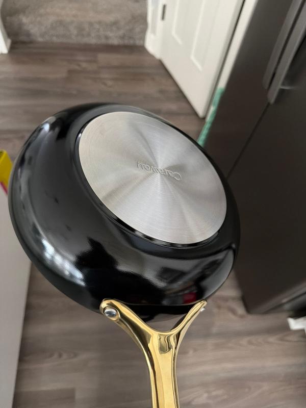 Customer carousel item 12.