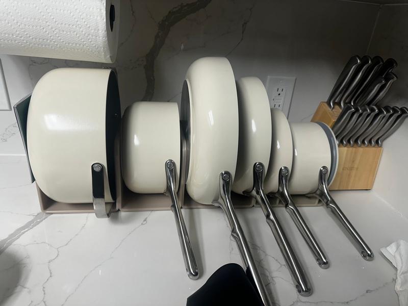 Customer carousel item 4.
