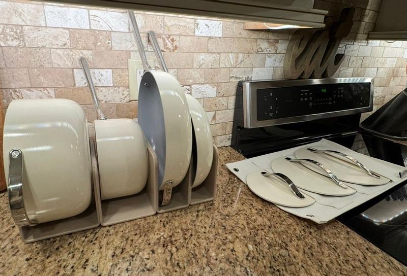 Customer carousel item 9.