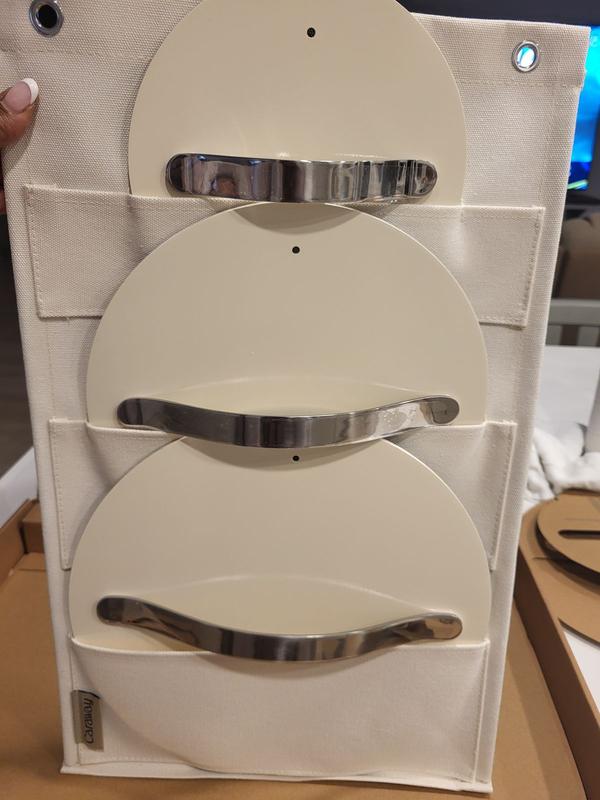 Customer carousel item 6.